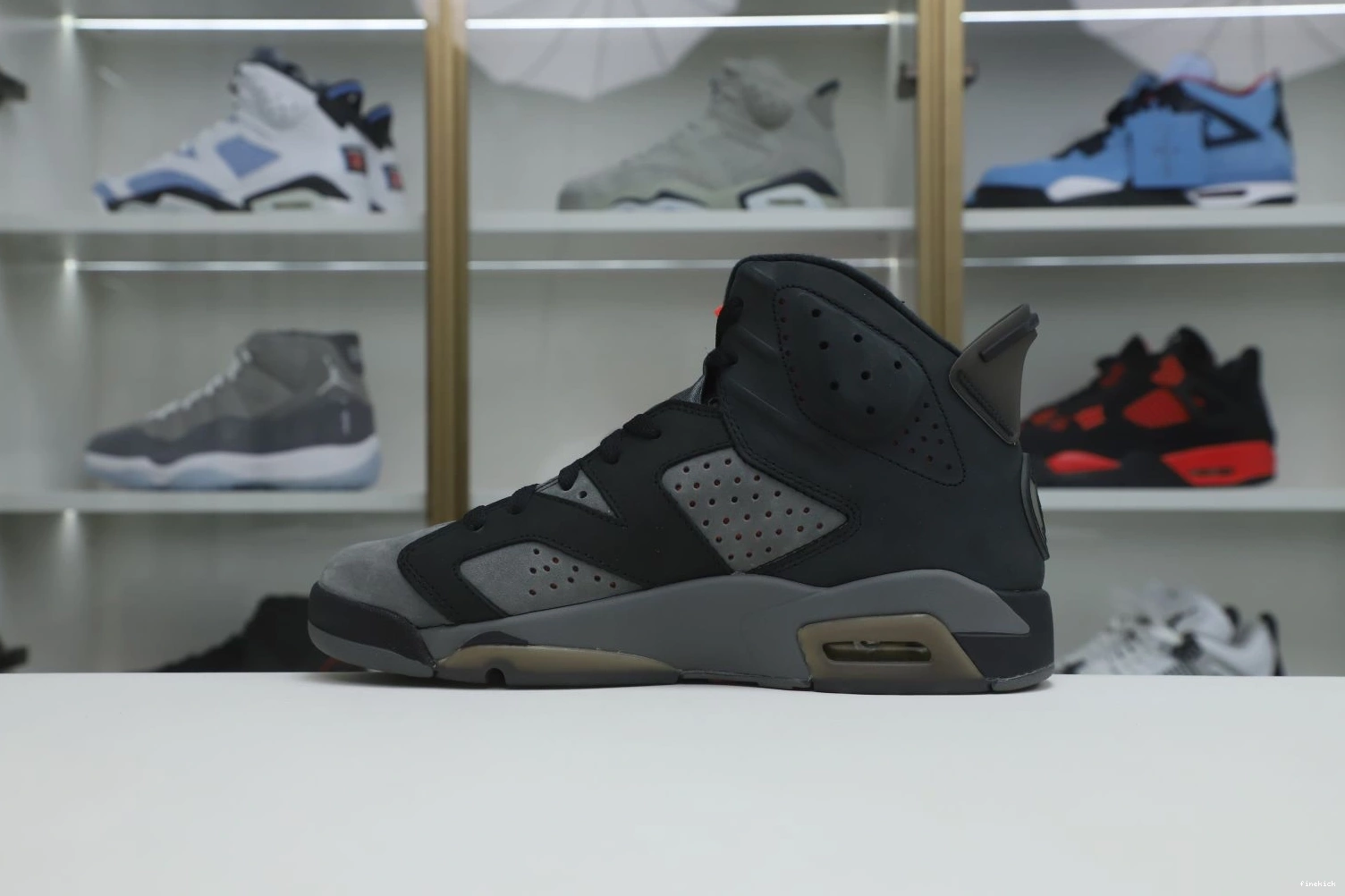 X AIR SAINT-GERMAIN PARIS 6 RETRO GREY' 'IRON JORDAN 1026